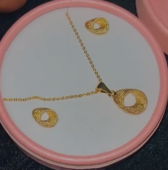 Ensemble Collier